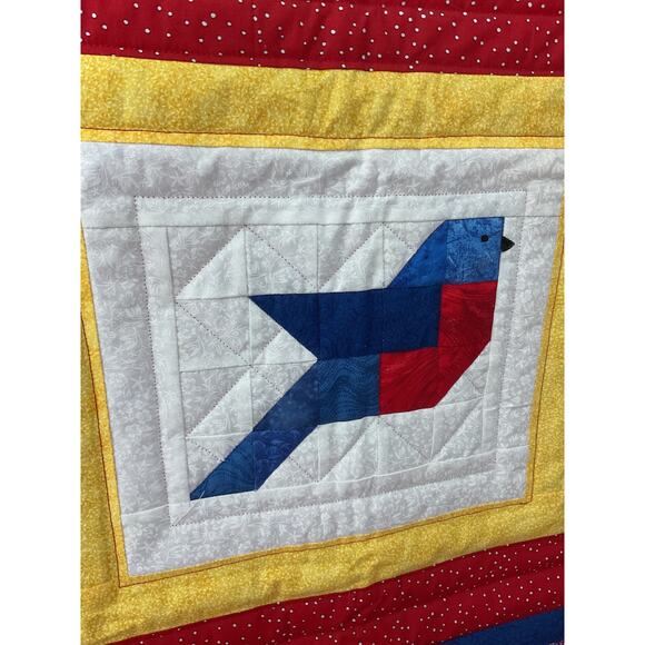 Wall Quilt Decorative Red Blue Handmade Quilt 31” x 38” - Picture 4 of 7